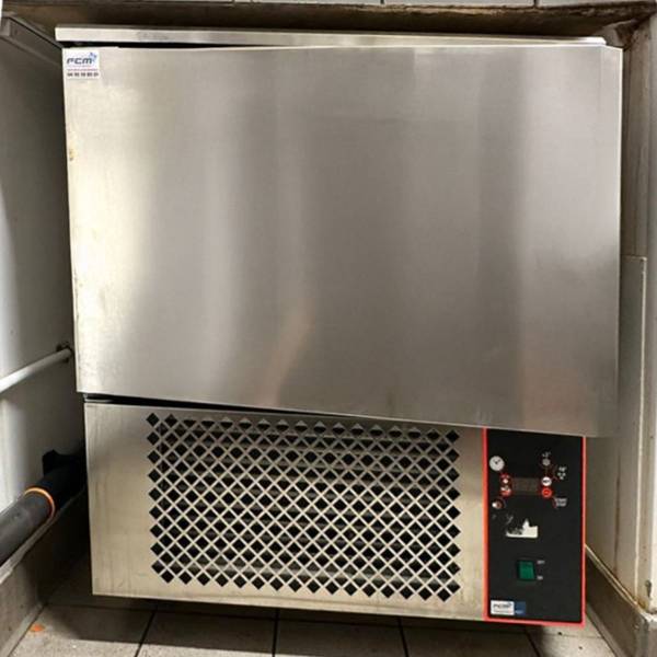 Installation d'une cellule de refroidissement pour professionnel à Rognac dans le 13 proche de Marseille